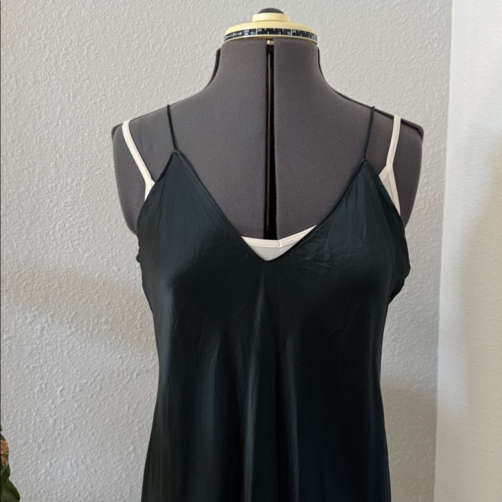 Bliss silk dress - Picture 5 of 9
